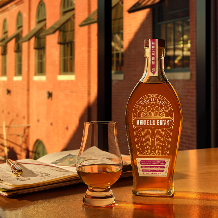 ANGEL'S ENVY Kentucky Straight Bourbon Whiskey Finished in Stout & Amburana Barrels
